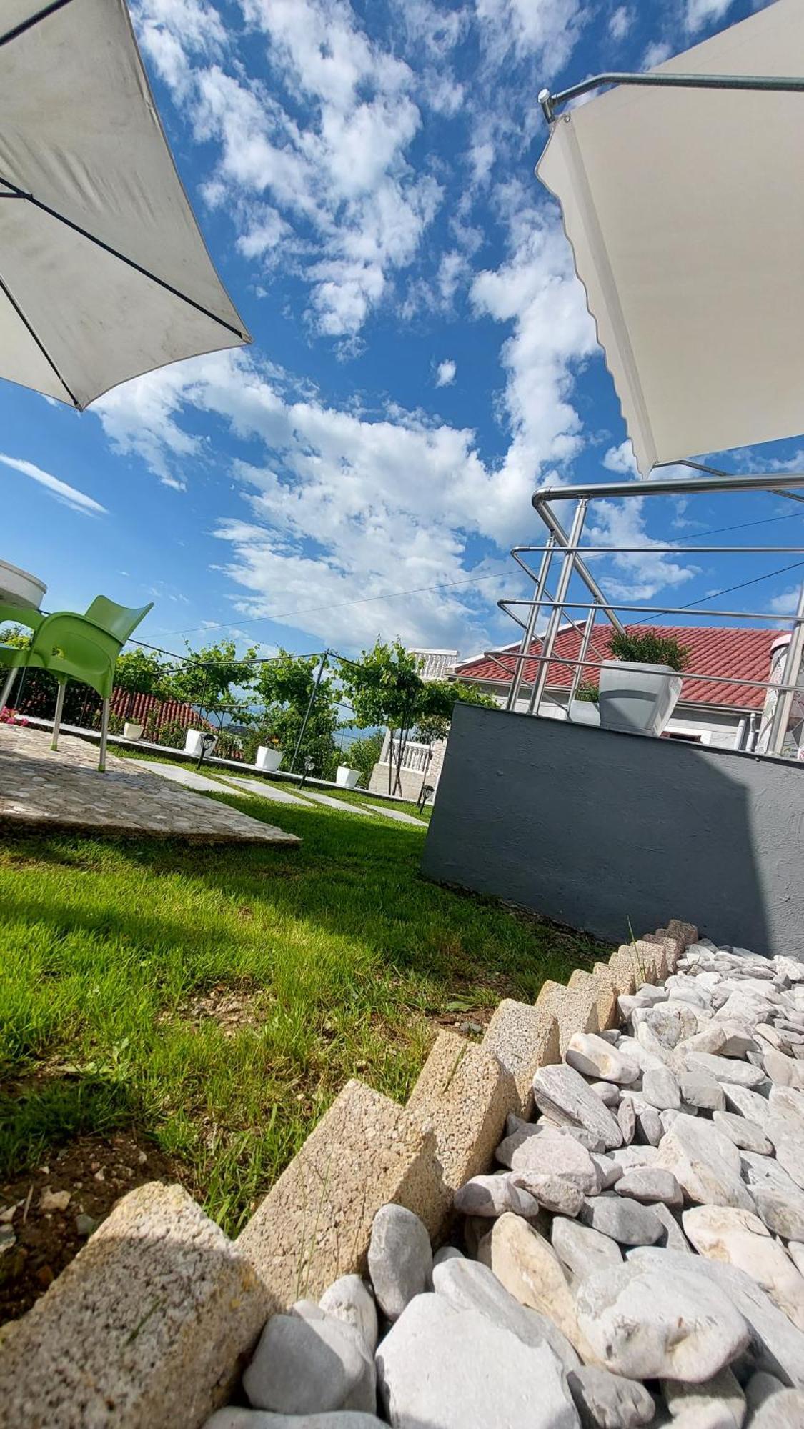 R&R Gesthouse Ξενοδοχείο Široka Εξωτερικό φωτογραφία