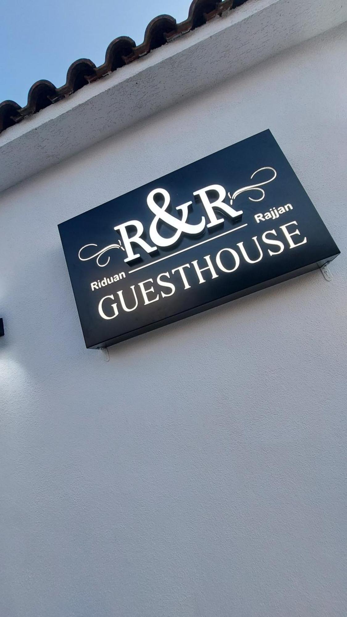 R&R Gesthouse Ξενοδοχείο Široka Εξωτερικό φωτογραφία