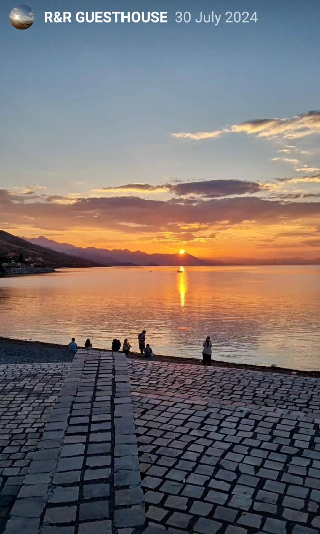 R&R Gesthouse Ξενοδοχείο Široka Εξωτερικό φωτογραφία